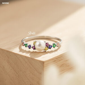 NHV342 Nhẫn vàng Senyda ngọc trai kết đá màu