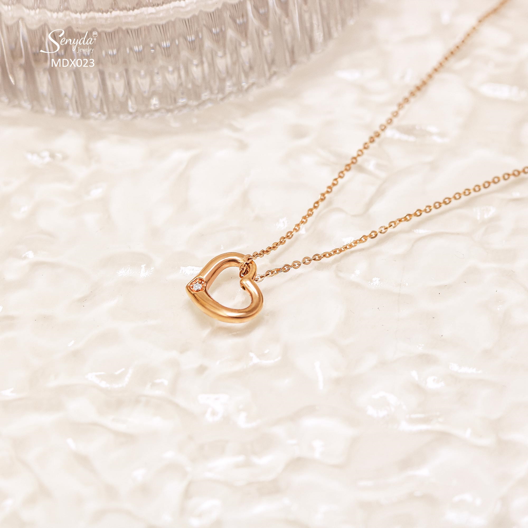 MDX023 Dây chuyền kim cương Senyda mặt Mặt tim trơn rỗng cẩn kim cương