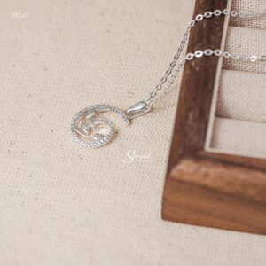 DC167 Dây chuyền bạc Ý Senyda nụ hoa đá uốn cong