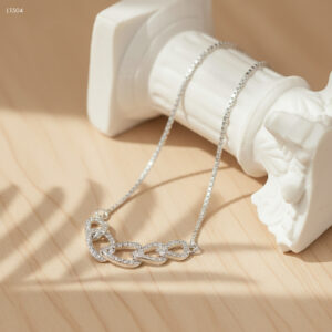 LT504 Lắc tay bạc Ý Senyda dây mì khoen lật đá nối liền khóa rút