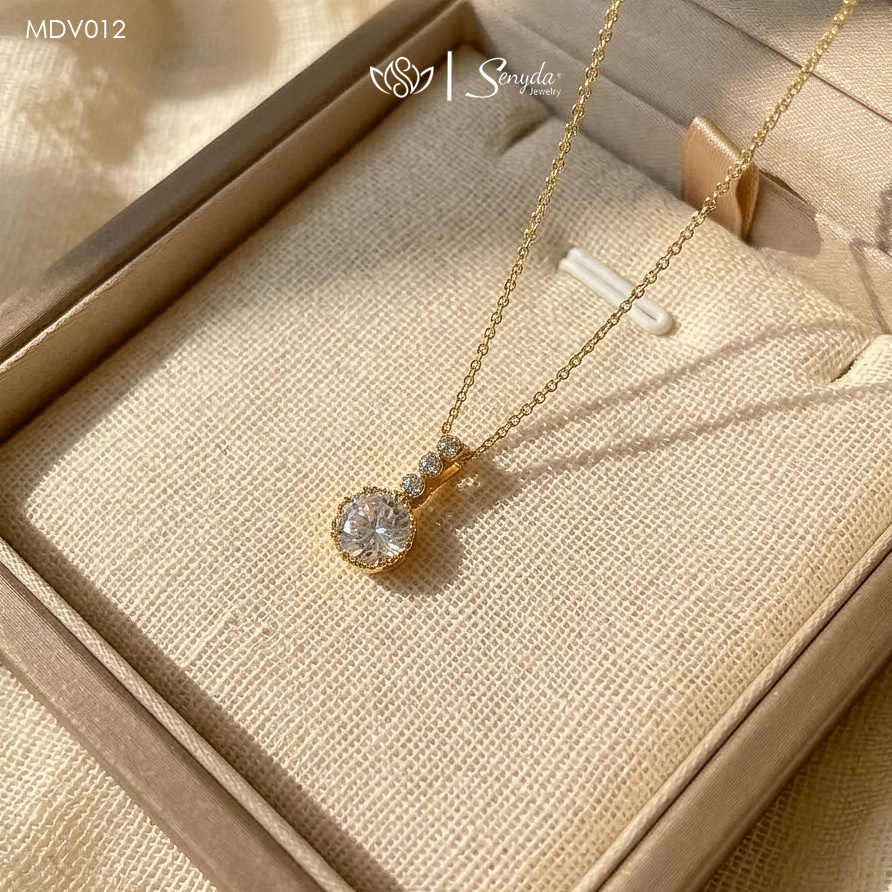 MDV012 Dây chuyền vàng Senyda mặt nụ đá dãy đá tròn