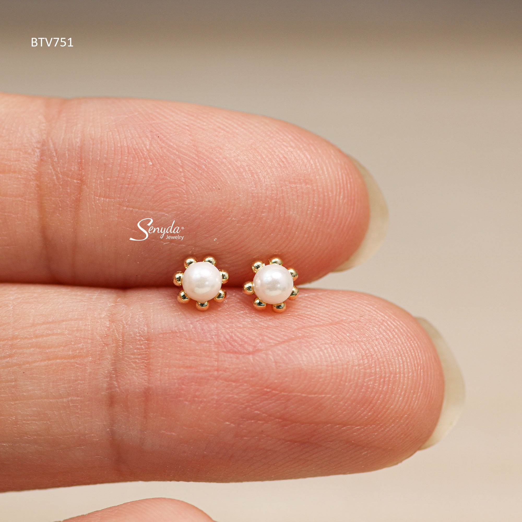 BTV751 Bông tai vàng Senyda ngọc trai nhỏ viền hoa bi chốt bi vặn