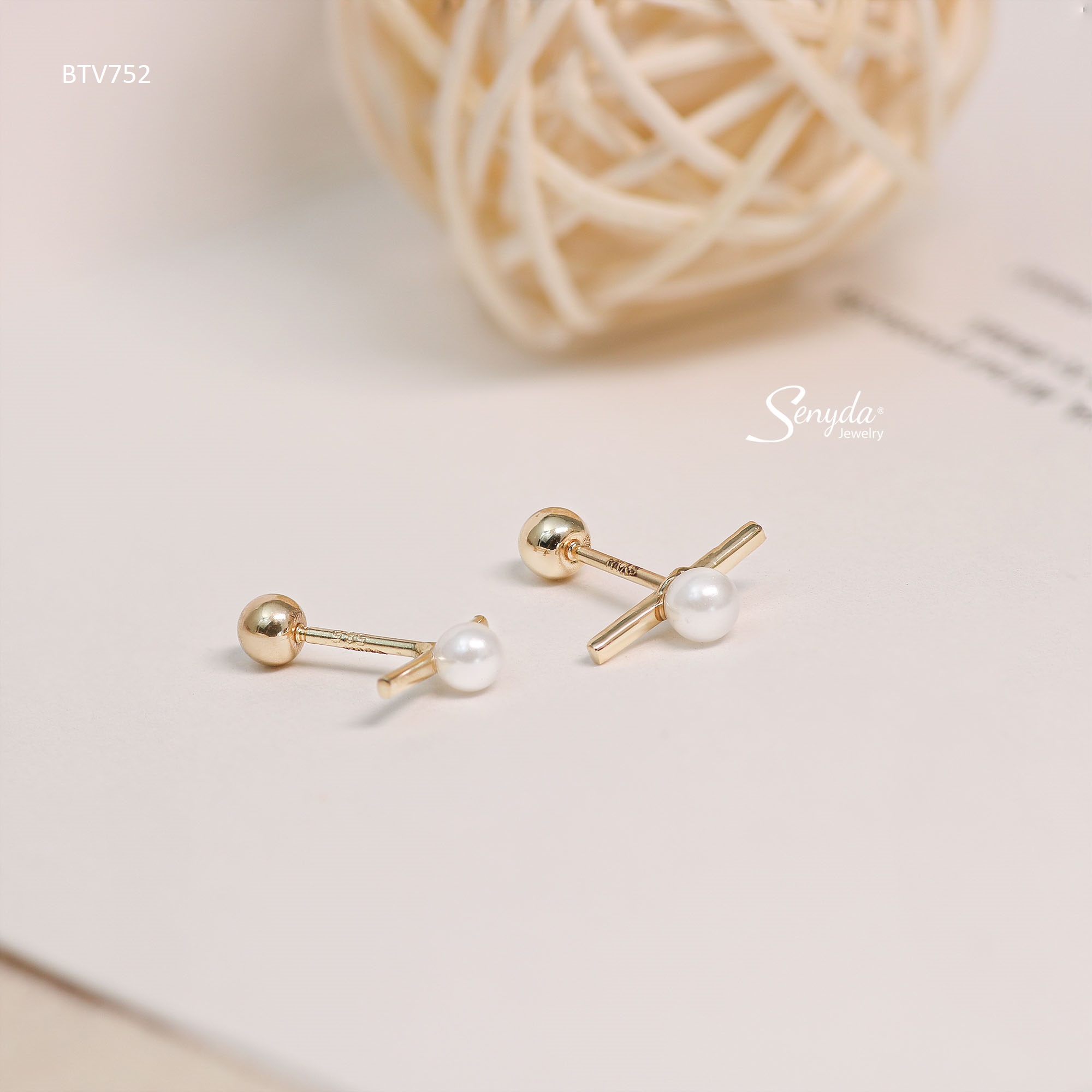 BTV752 Bông tai vàng Senyda ngọc trai nhỏ thanh dài trơn chốt bi vặn