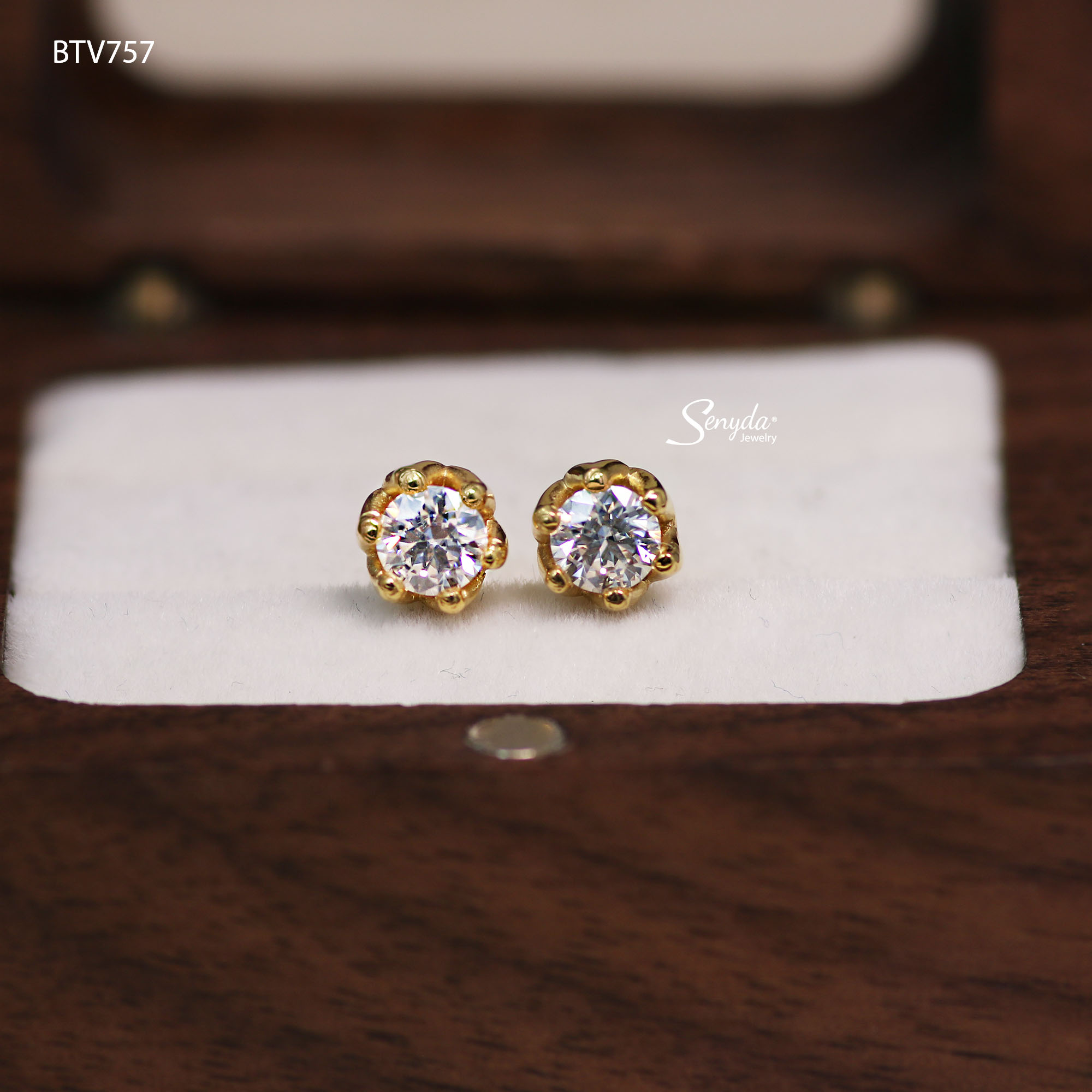 BTV757 Bông tai vàng Senyda nụ đá 6 chấu đít vặn