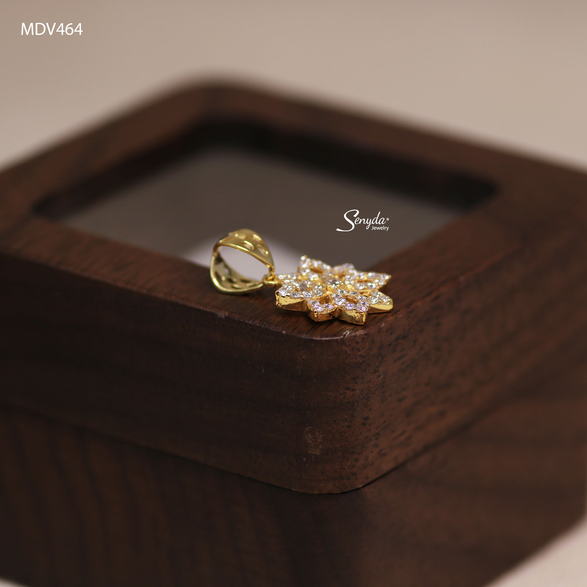 MDV464 Dây chuyền vàng Senyda mặt hoa 8 cánh full đá