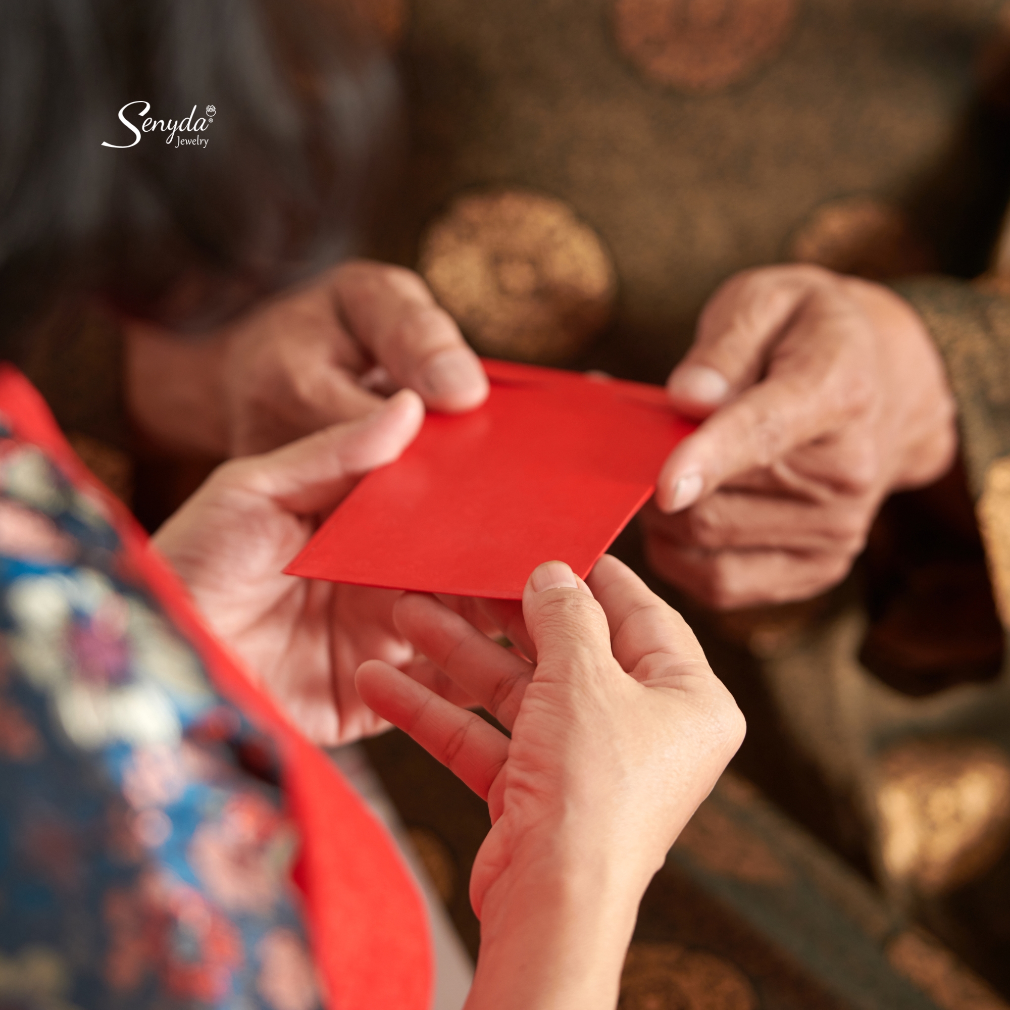 Lì xì ngày Tết: Phong bao nhỏ - Ý nghĩa to