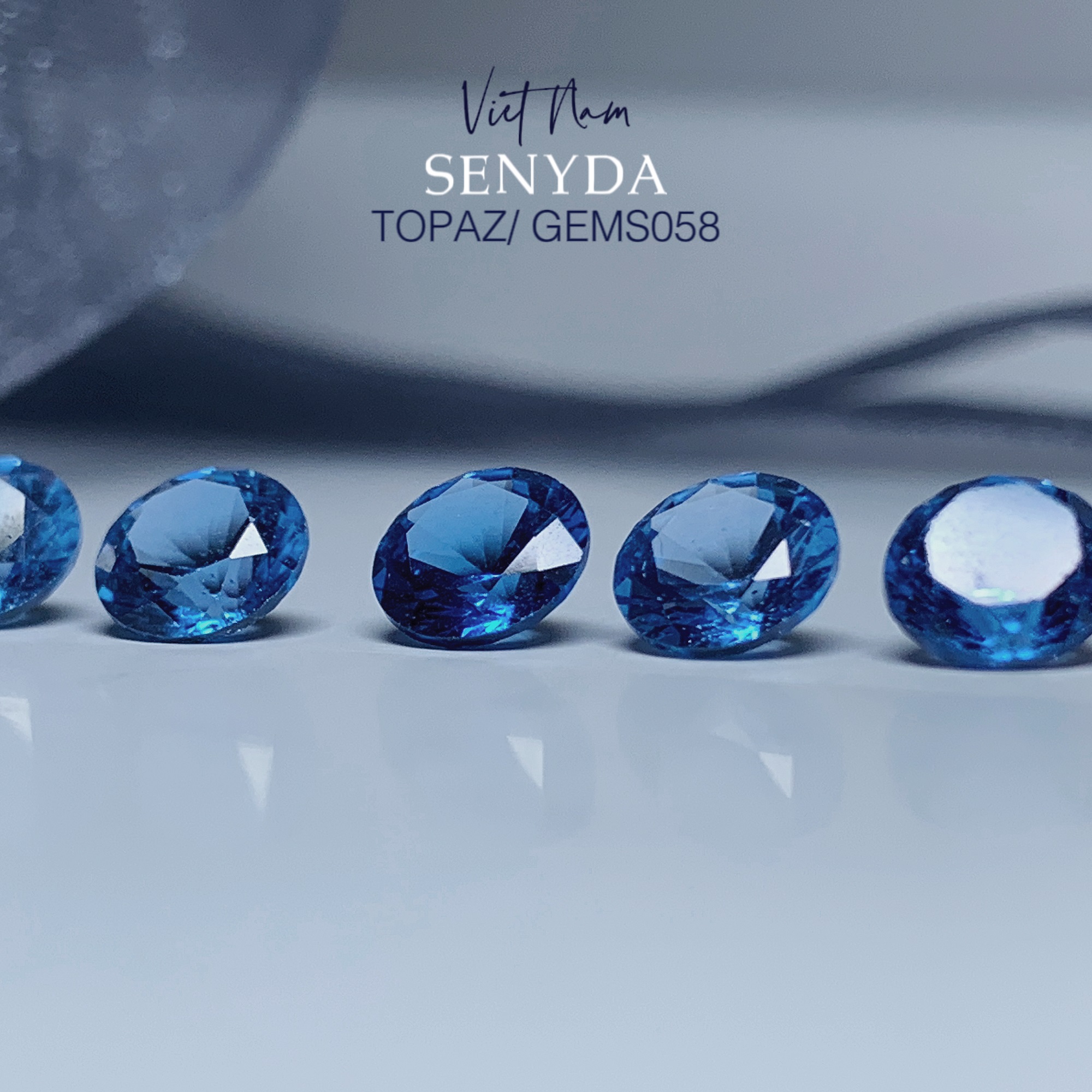 Trang sức đá Topaz: Công dụng tuyệt vời và mẹo bảo quản lâu bền