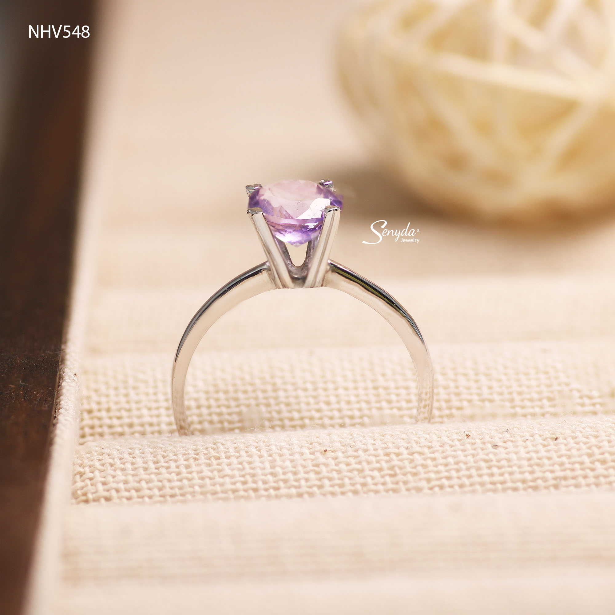 Thạch anh tím: Đá sinh tháng 2 và những điều bạn chưa biết