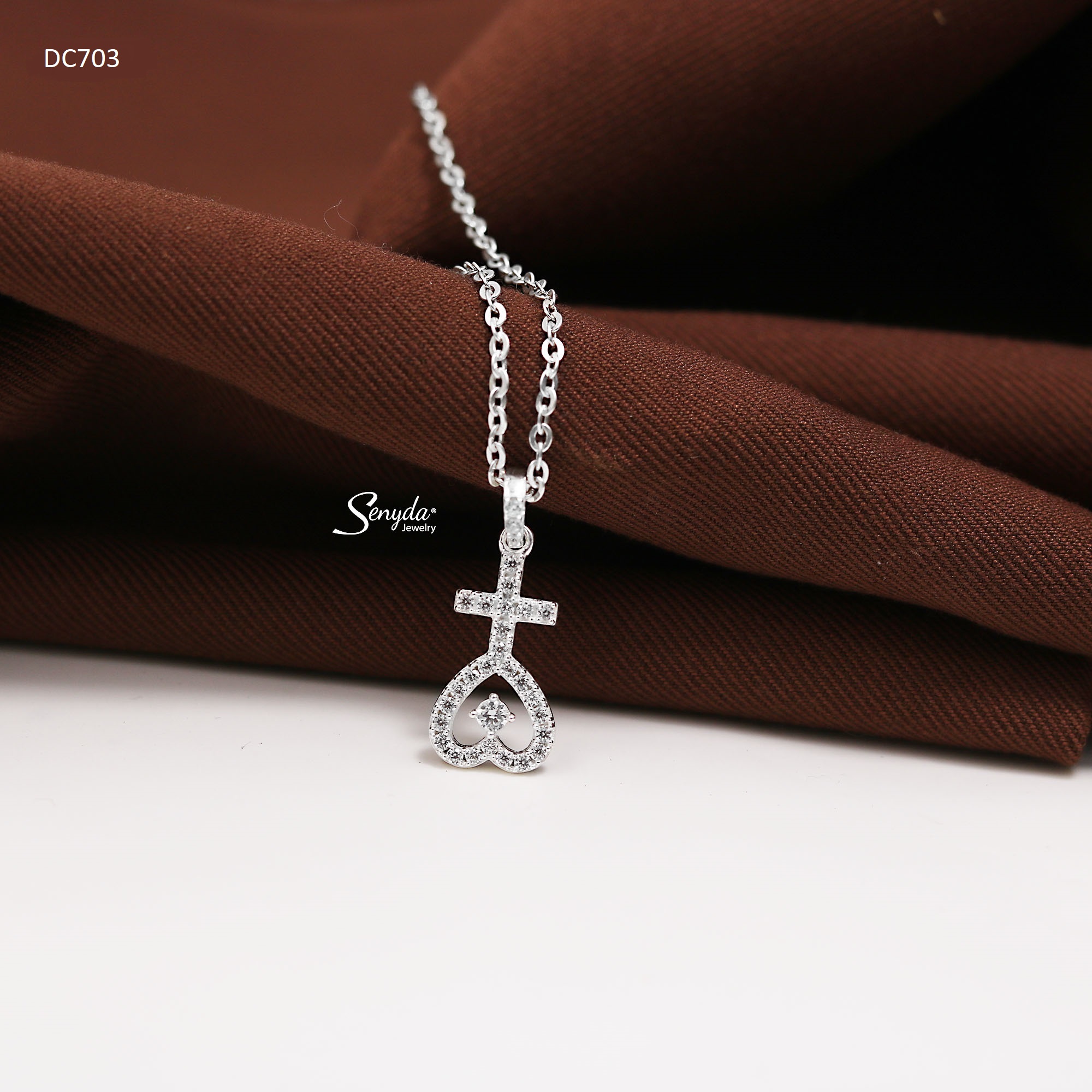 DC703 Dây chuyền bạc Ý Senyda thiên tâm trái tim thánh giá đá nhỏ