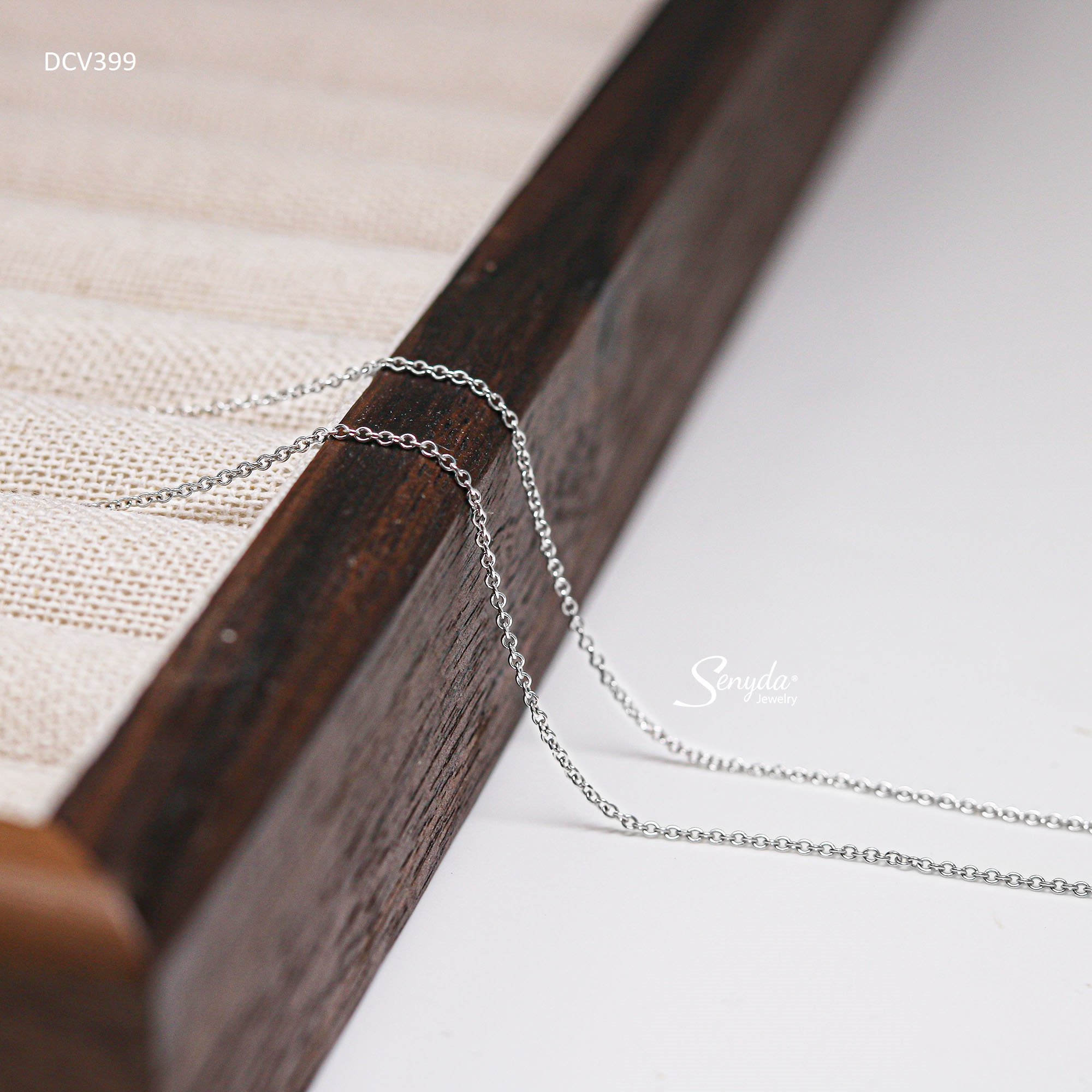 DCV339 Lắc vĩnh cửu khoen lật nhỏ