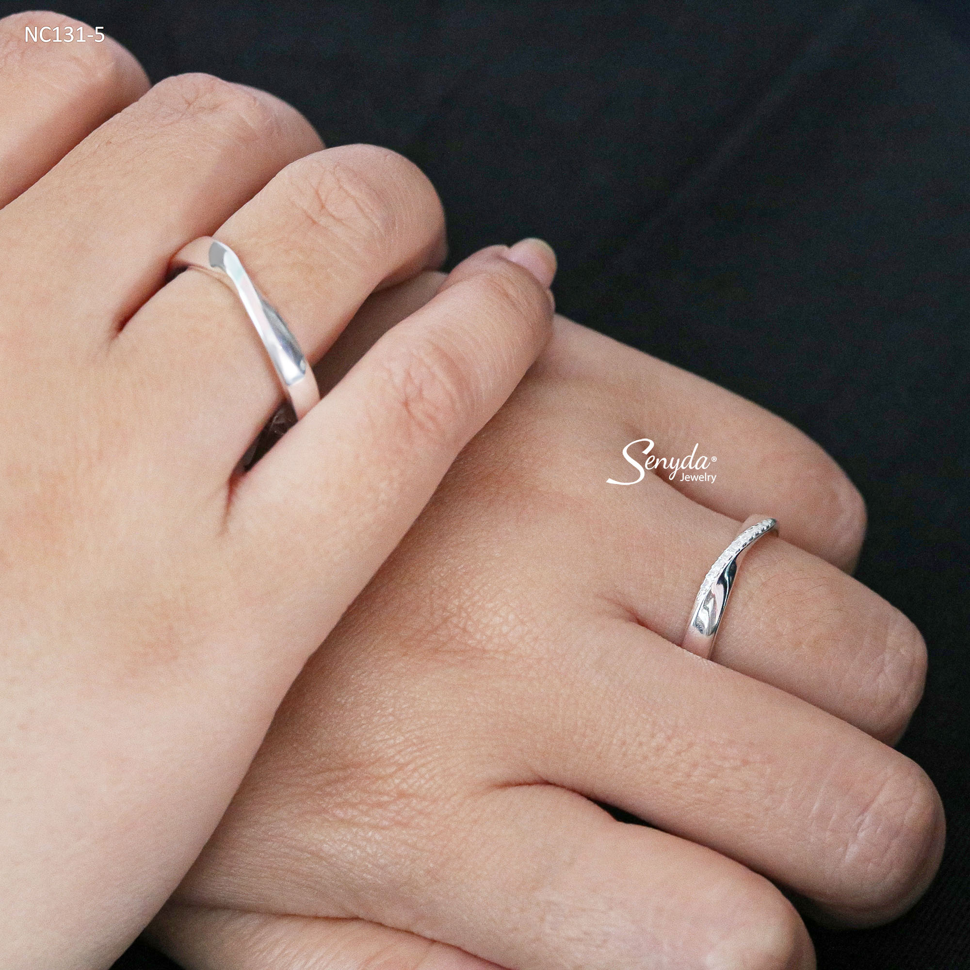 NC131 Nhẫn đôi bạc Ý Senyda xoắn nơ trơn đá