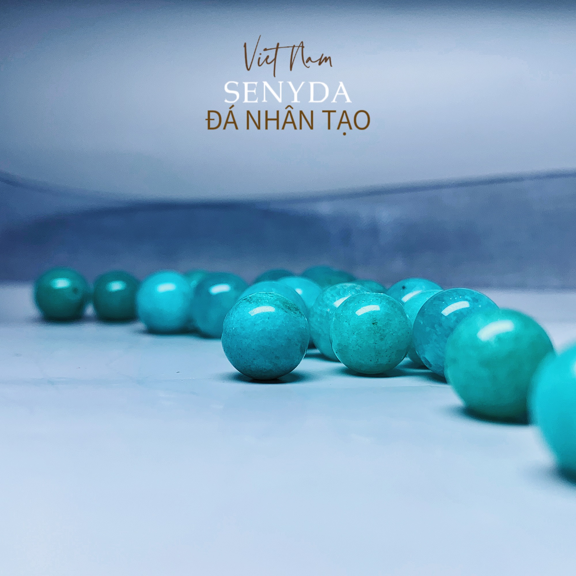 So sánh đá quý tự nhiên và đá nhân tạo: Đâu là sự lựa chọn cho bạn?