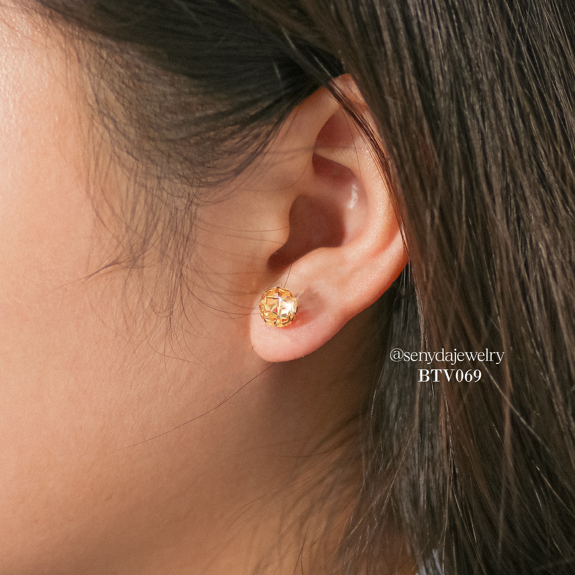Làm thế nào để bảo quản bông tai luôn sáng bóng như mới?