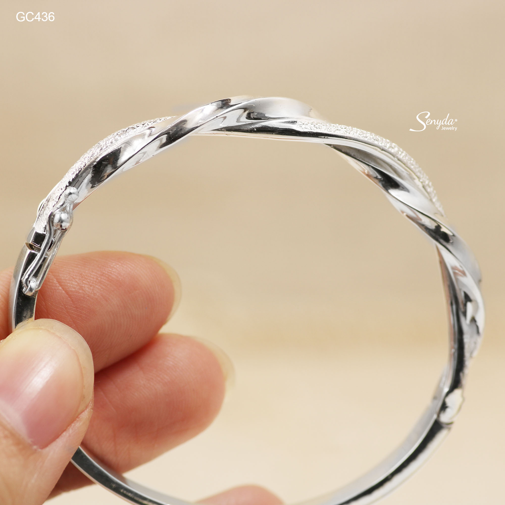 GC436 Vòng tay bạc Ý Senyda 2 vòng xoắn trơn nhám