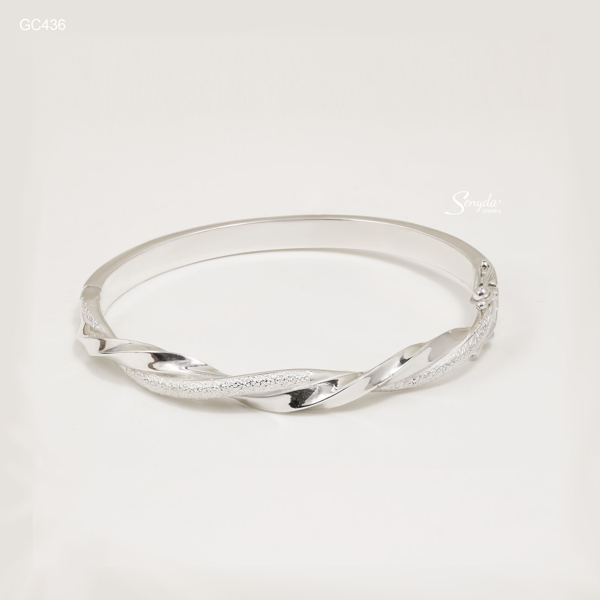 GC436 Vòng tay bạc Ý Senyda 2 vòng xoắn trơn nhám