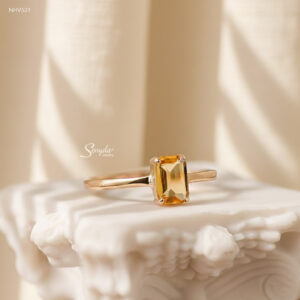 NHV521 Nhẫn vàng Senyda mặt đá Citrine emerald đai trơn