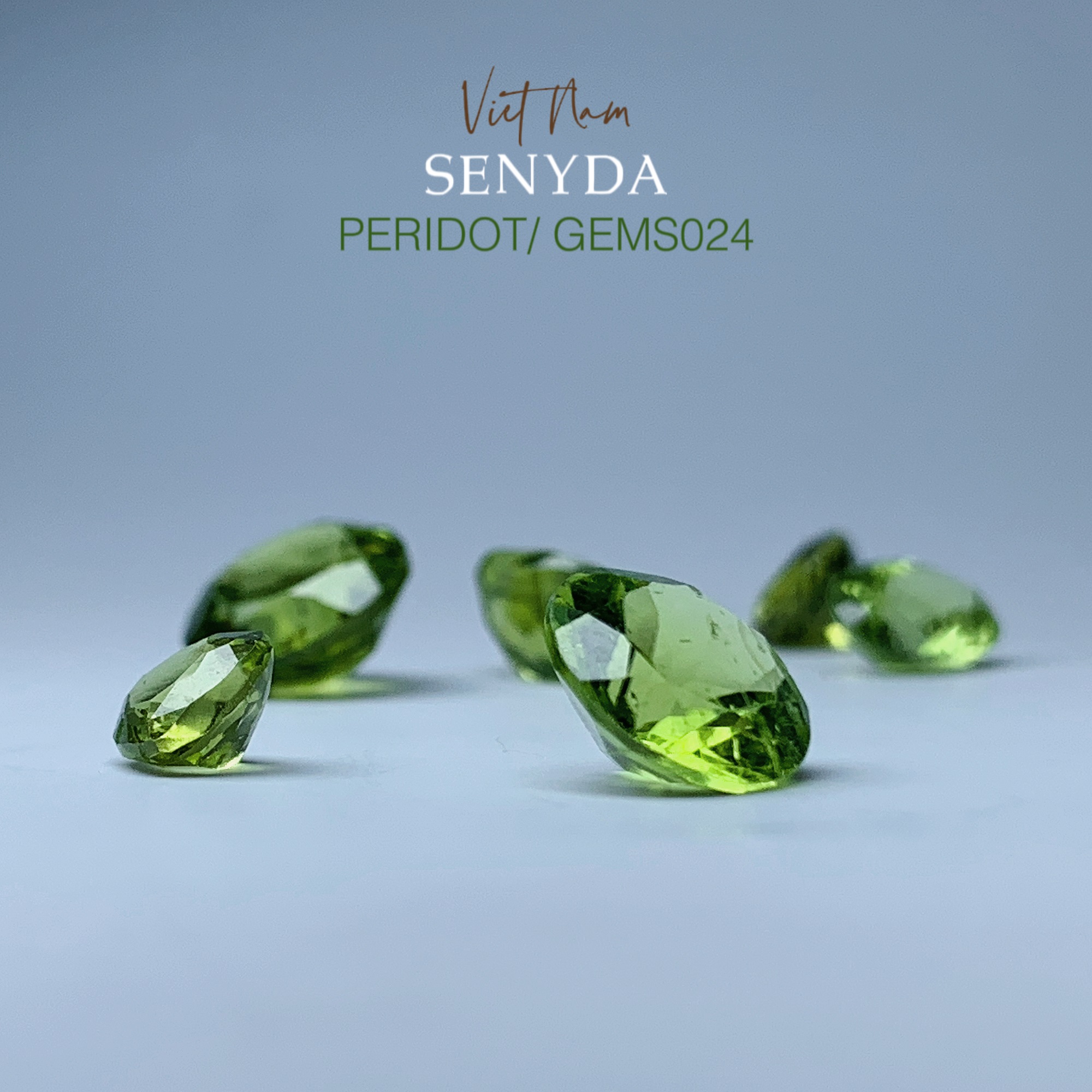 Những mẫu trang sức đá quý Peridot đẹp nhất cho mọi dịp lễ hội