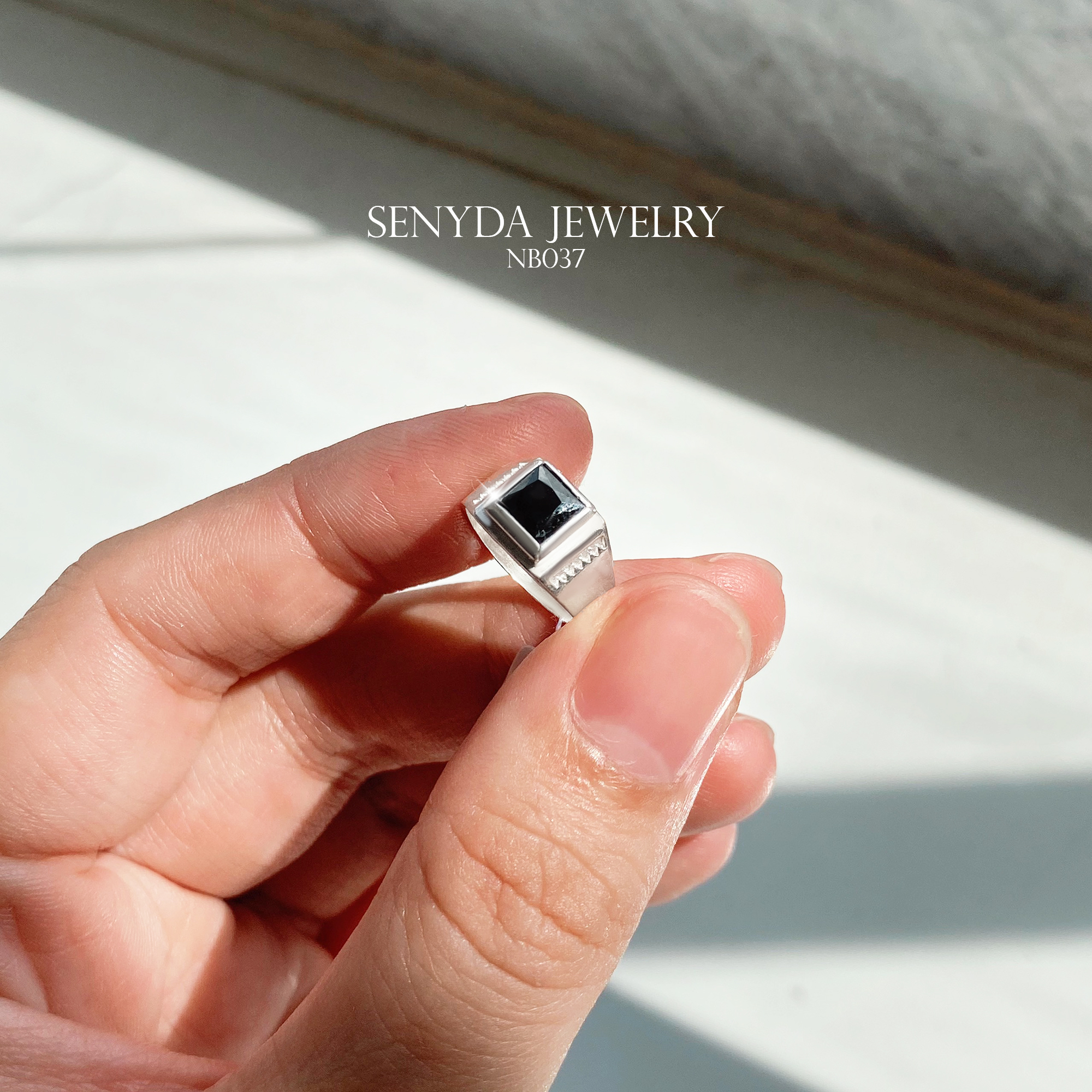 NB037 Nhẫn bạc cho bé Senyda 1 hột vuông cho