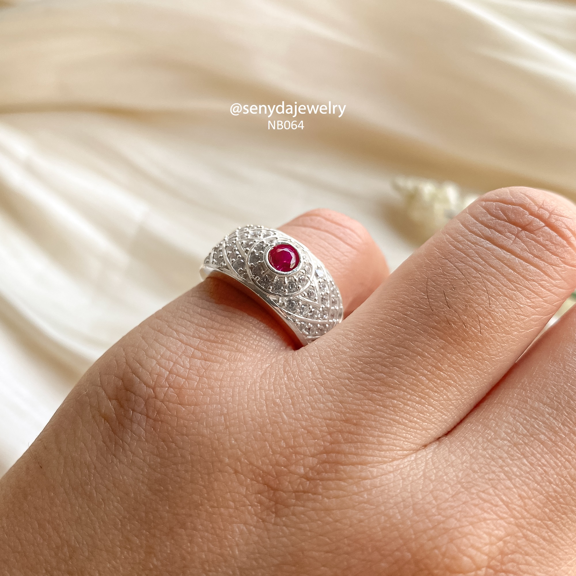 NB064 Nhẫn bạc cho bé Senyda 1 hột đai ốp đá cho