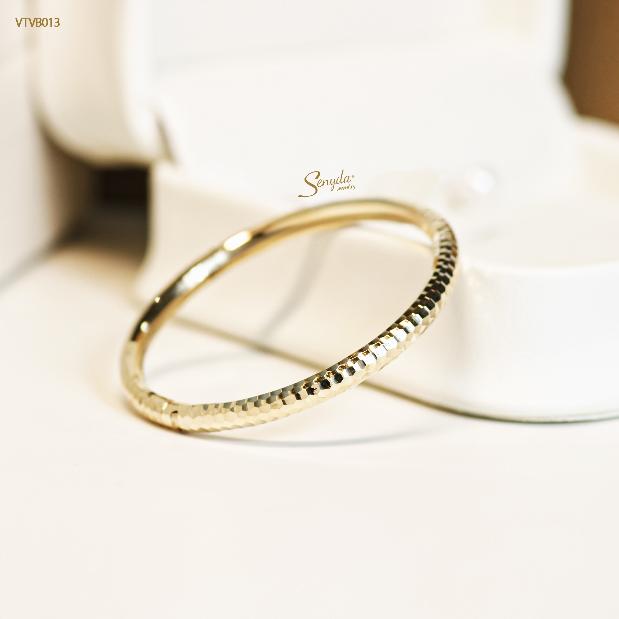 VTVB013 Vòng tay vàng bé Senyda giác đai 3,5mm có khóa trong Size 37