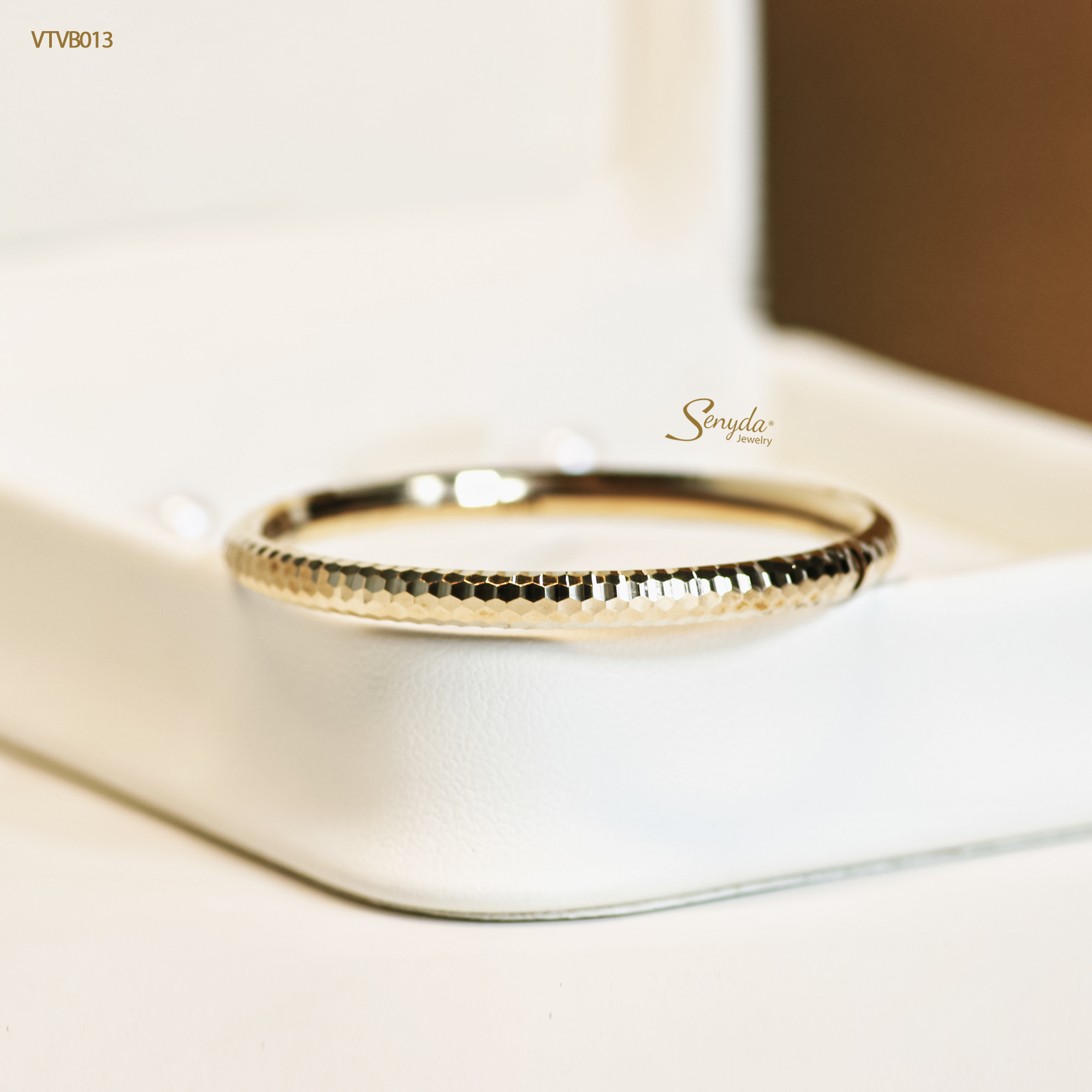 VTVB013 Vòng tay vàng bé Senyda giác đai 3,5mm có khóa trong Size 37
