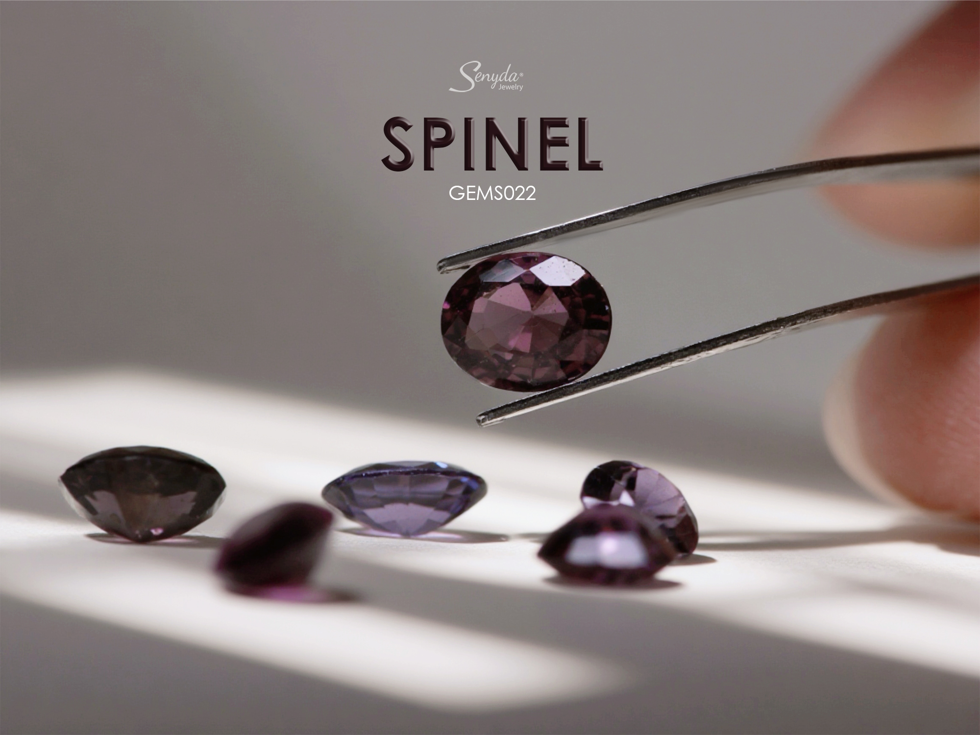 Đá Spinel