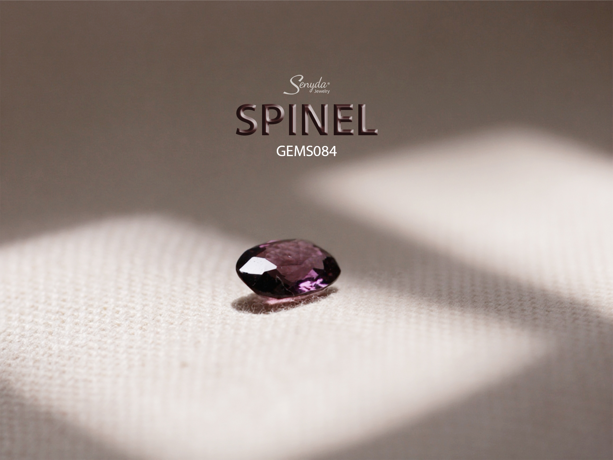 Đá Spinel – viên đá quý rực rỡ với nhiều sắc màu, biểu tượng của năng lượng tích cực, sự sáng tạo và bình an.