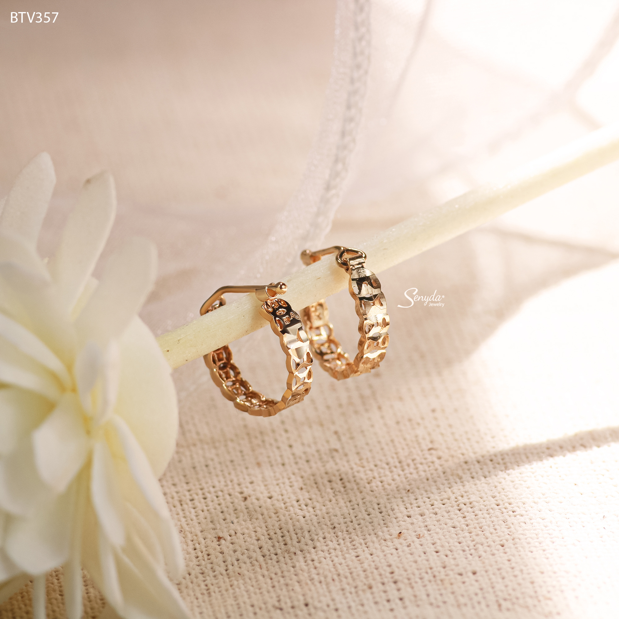 BTV357 Bông tai vàng Senyda khoen đồng tiền nhỏ