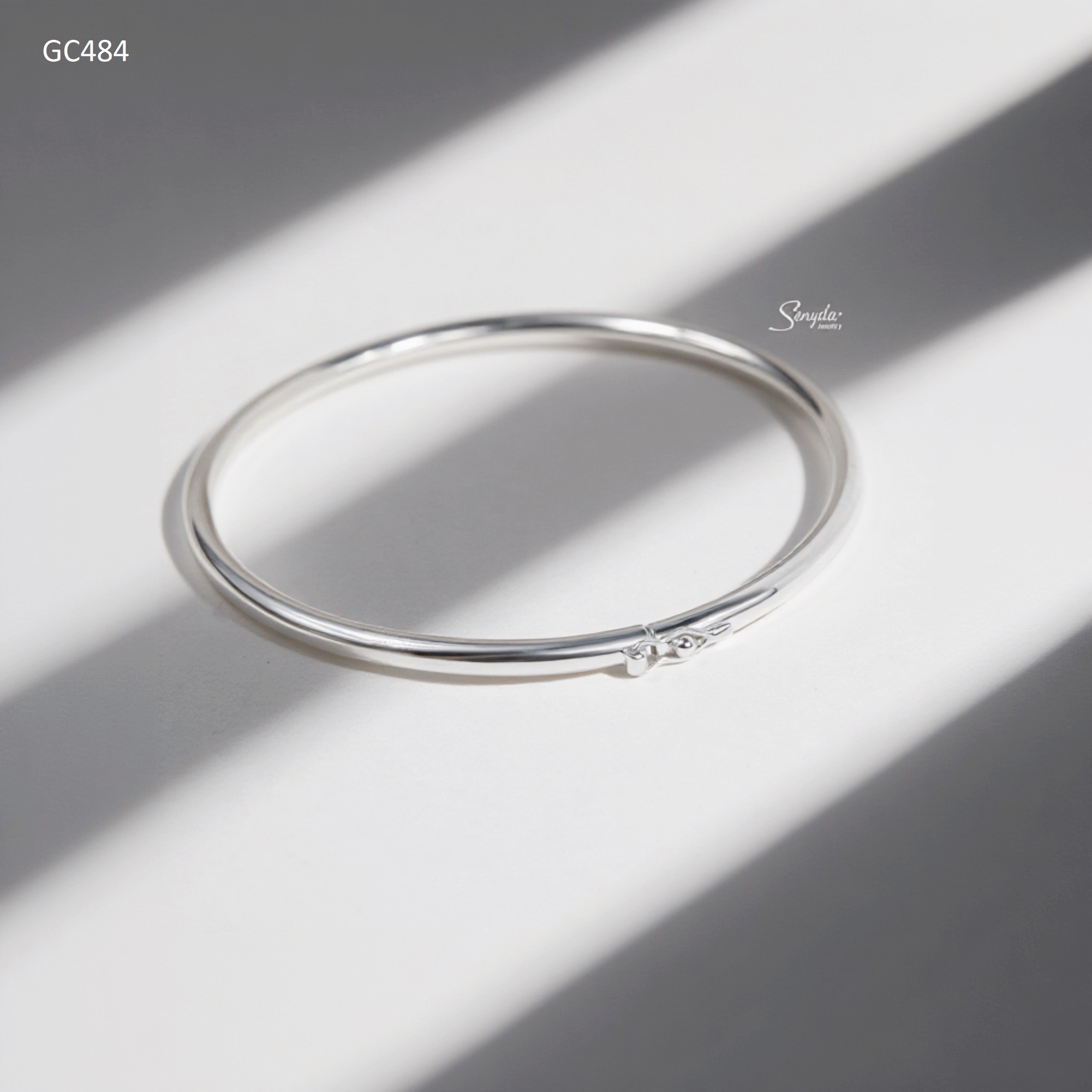 GC484 Vòng tay bạc Senyda trơn đặc ruột