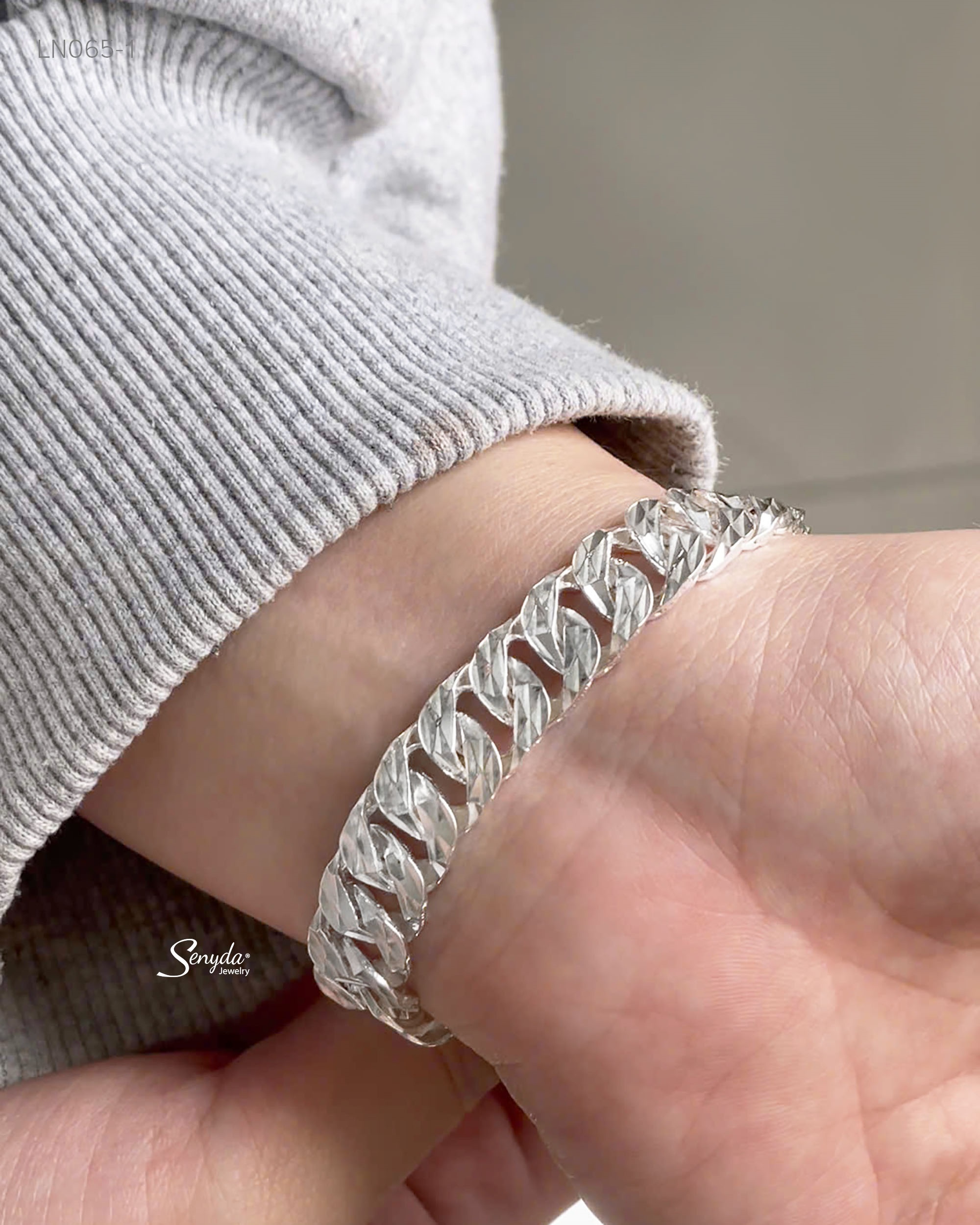 LN065 Lắc tay bạc nam Senyda khoen lật giác