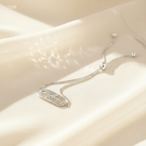 LT339 Lắc tay bạc Ý Senyda dây mì mặt oval đá rỗng dây rút