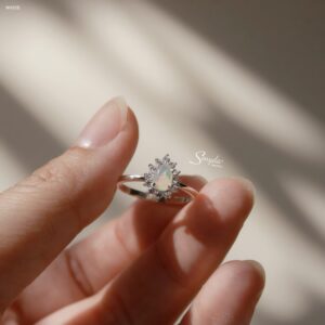 NH936 Nhẫn bạc Ý Senyda mặt đá Opal giọt nước viền đá