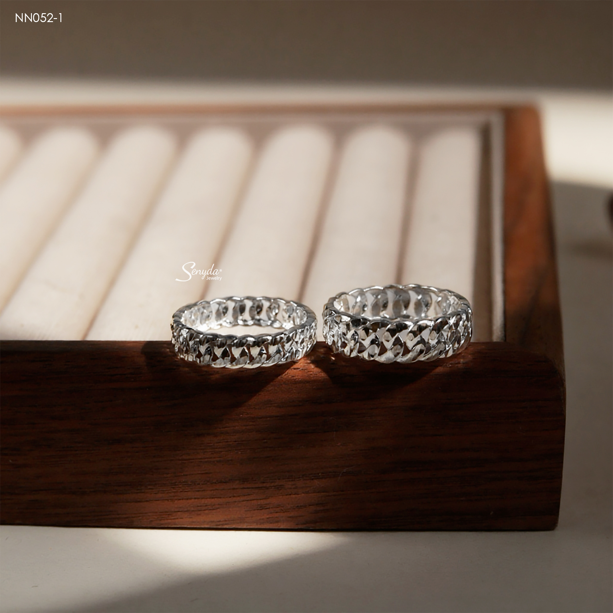 NN052 Nhẫn bạc đôi Senyda khoen lật