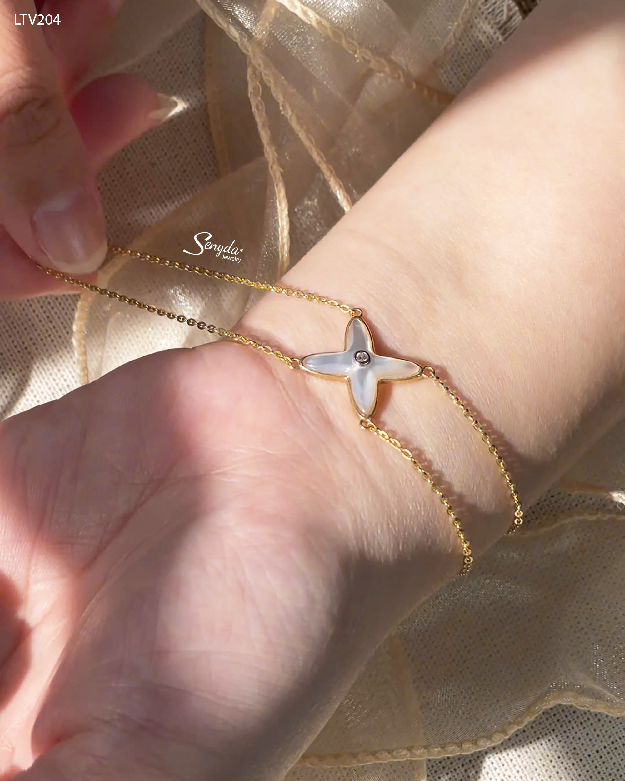 LTV204 Lắc tay vàng Senyda dây đôi mặt đá Xà cừ sao 4 cánh nụ đá