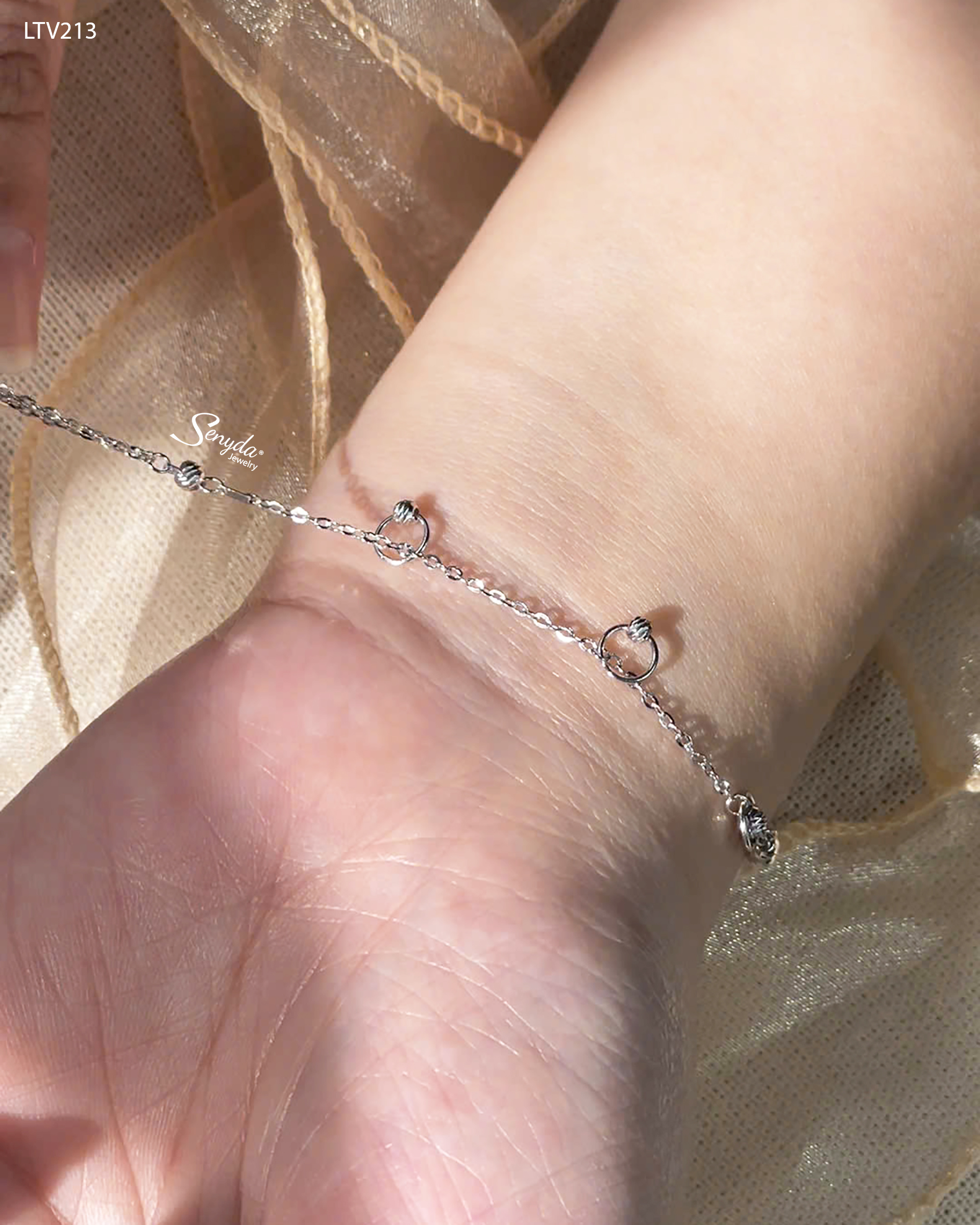 LTV213 Lắc tay vàng Senyda vòng tròn xỏ bi treo