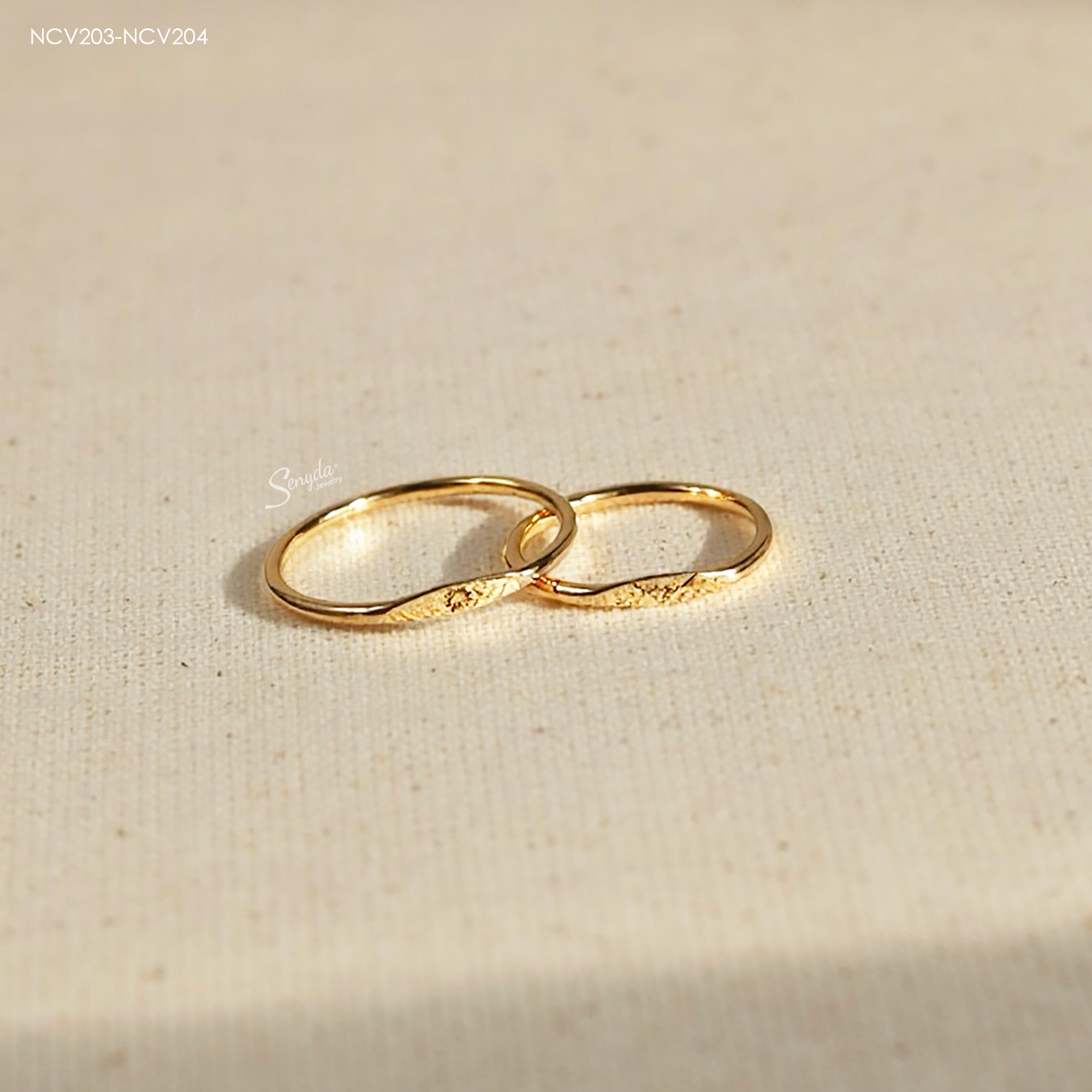 NCV203-NCV204 Nhẫn cưới vàng Senyda signet trơn bản nhỏ
