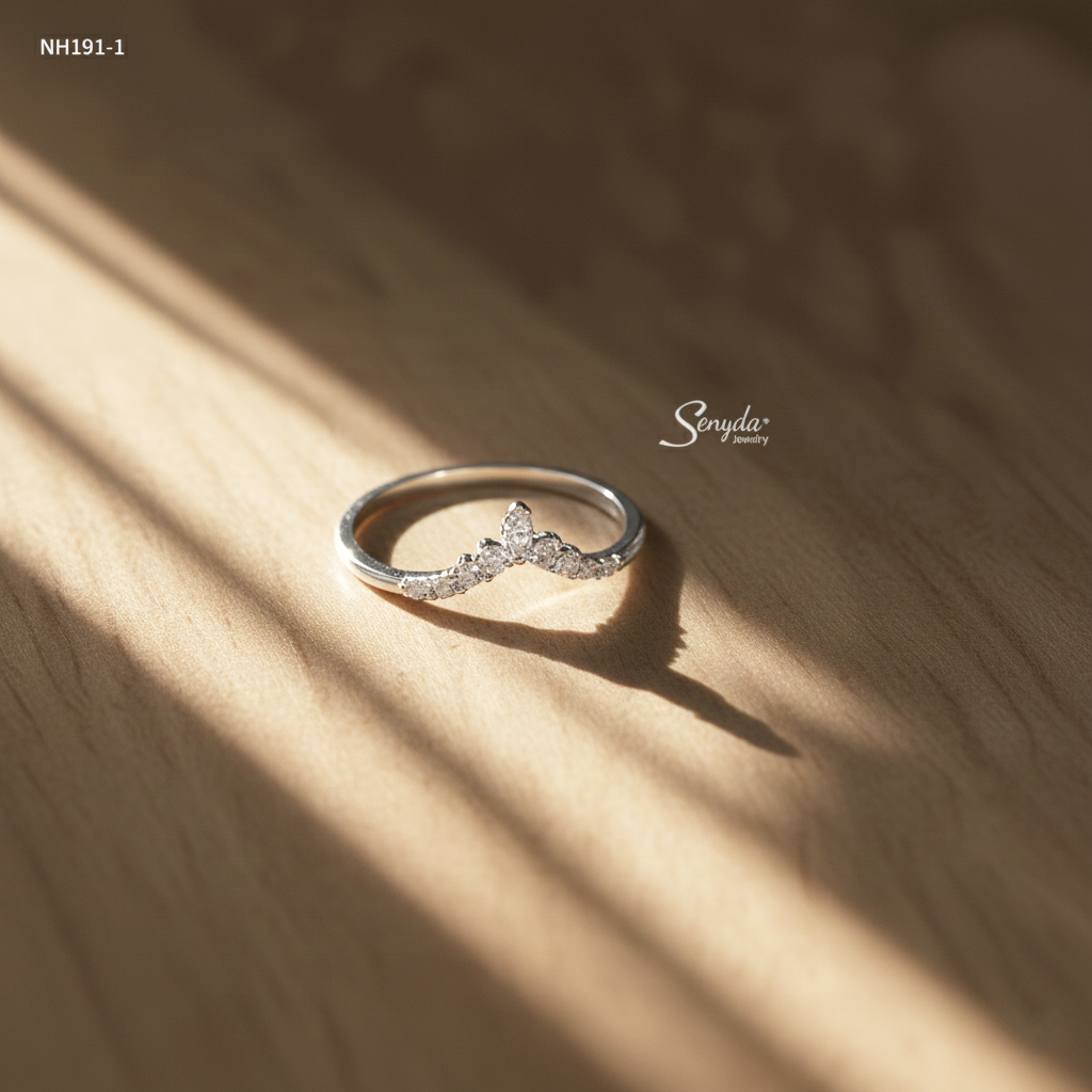 NH191-1 Nhẫn bạc Ý Senyda vương miện nhọn