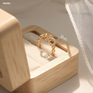 NHV096 Nhẫn vàng Senyda 3 đồng tiền đá giác