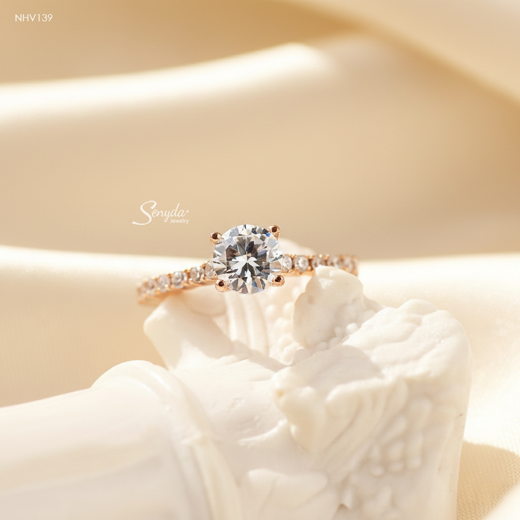 NHV139 Nhẫn vàng Senyda 1 hột hàng đá