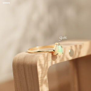 NHV474 Nhẫn vàng Senyda mặt đá Opal giọt nước đai trơn