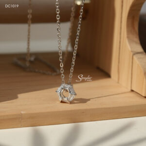 DC1019 Dây chuyền bạc Ý Senyda trụ barget xen đá xỏ