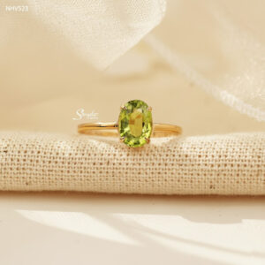 NHV523 Nhẫn vàng Senyda mặt đá Peridot oval đai trơn
