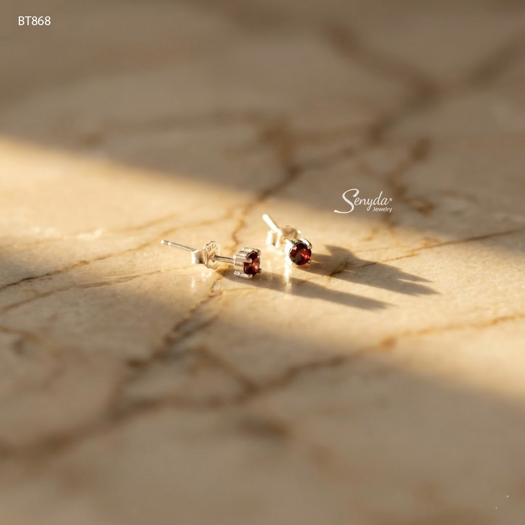 BT868 Bông tai bạc Ý Senyda nụ đá Garnet 2,7mm