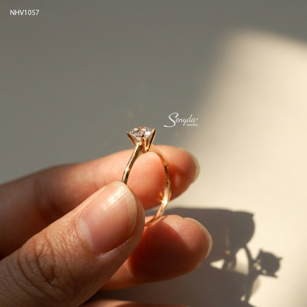 NHV1057 Nhẫn vàng Senyda 4 chấu tim nhỏ