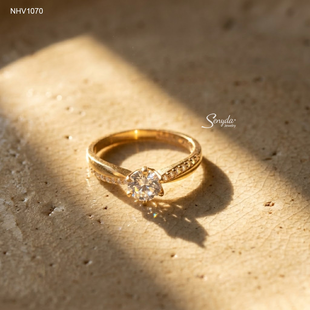 NHV1070 Nhẫn vàng Senyda 1 hột 5mm đai trơn đá