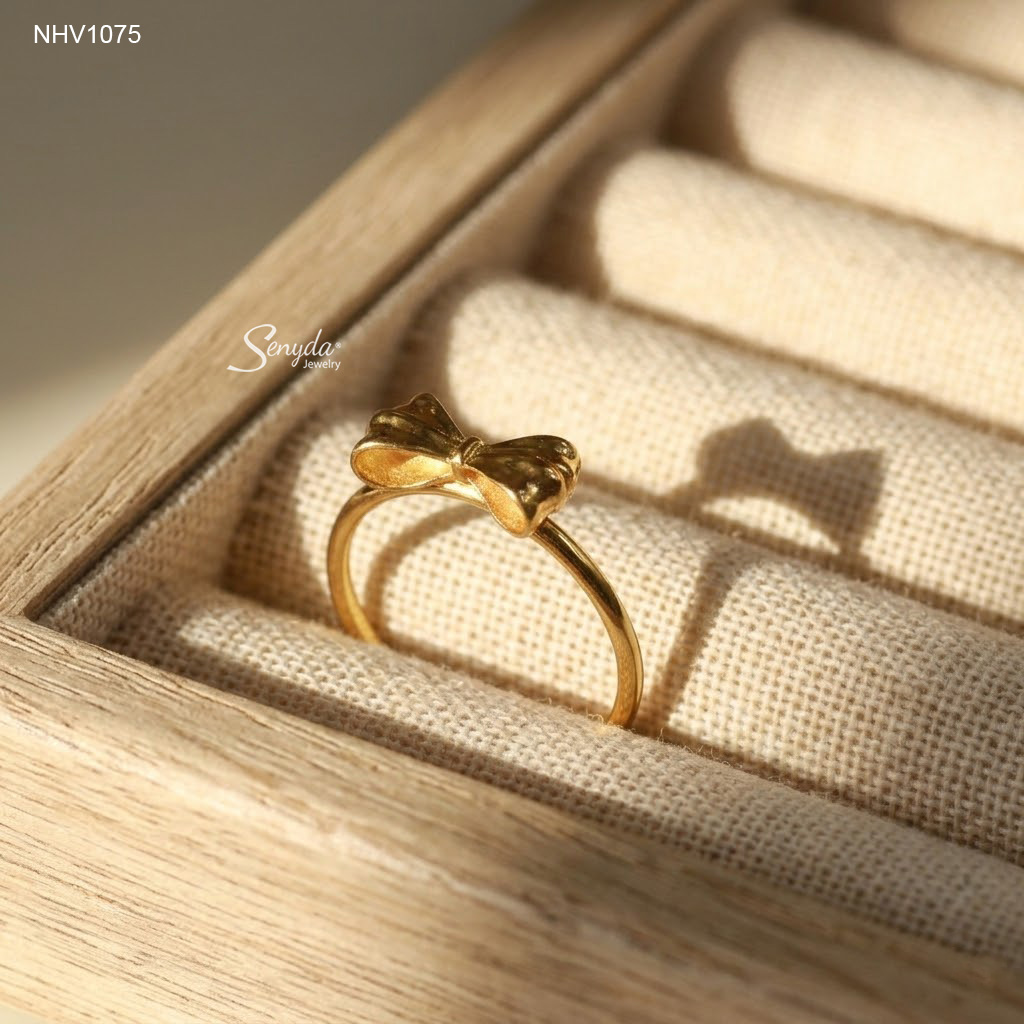 NHV1075 Nhẫn vàng Senyda nơ trơn