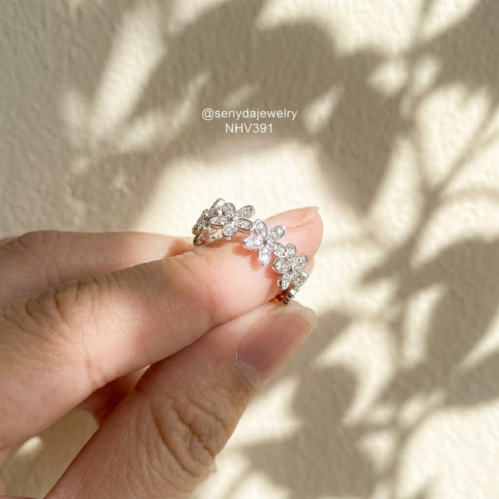 NHV391 Nhẫn hoa 5 cánh đá nối liền - Freesize