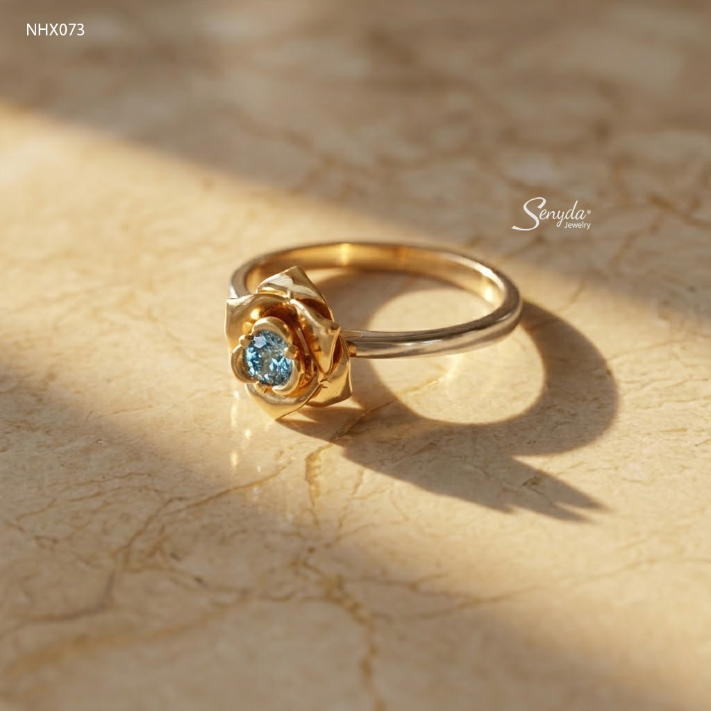 NHX073 Nhẫn kim cương Senyda nụ kim cương đế hoa đai trơn