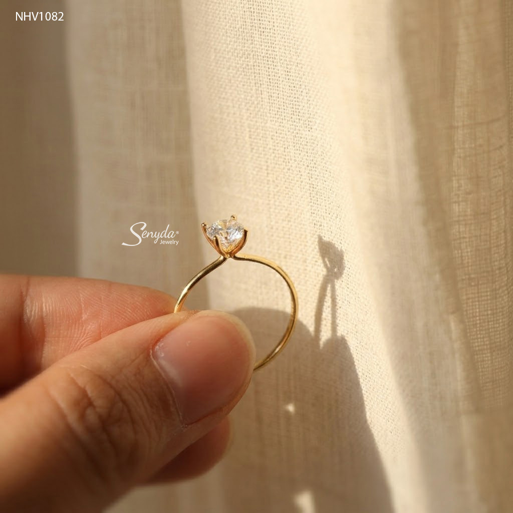 NHV1082 Nhẫn vàng Senyda 1 hột 4 chấu nhỏ