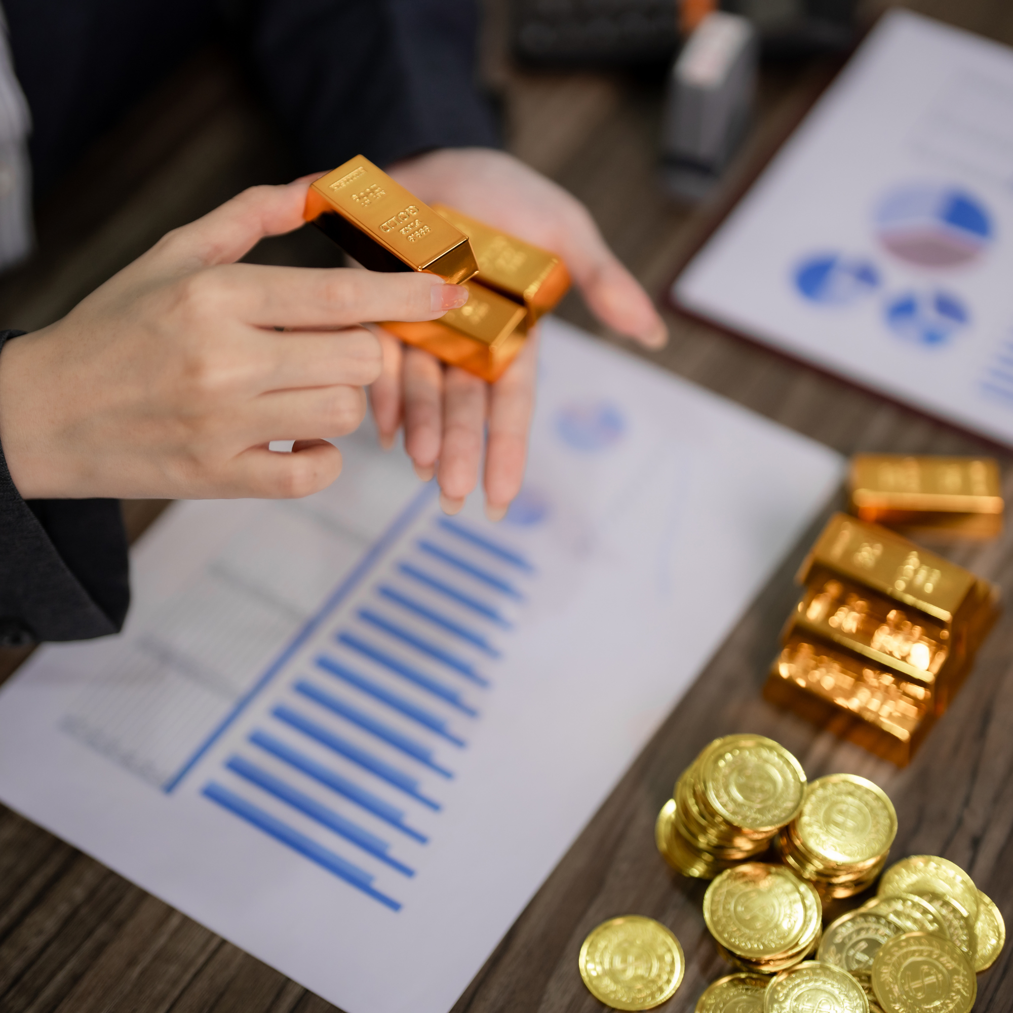 Xu hướng mua vàng của giới trẻ hiện nay là gì?